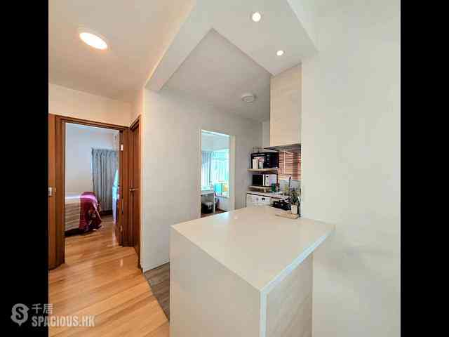 Tung Chung - Seaview Crescent 06
