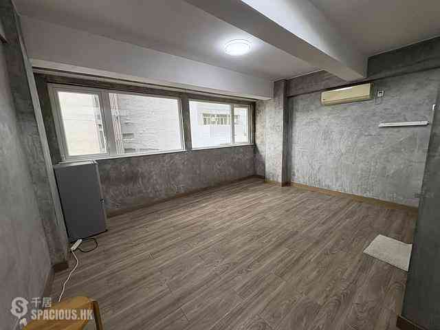 Sheung Wan - 245, Wing Lok Street 06