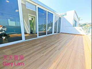 Clear Water Bay - Golden Lake Villa 02