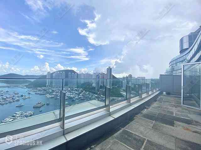 Wong Chuk Hang - Marinella Block 3 03