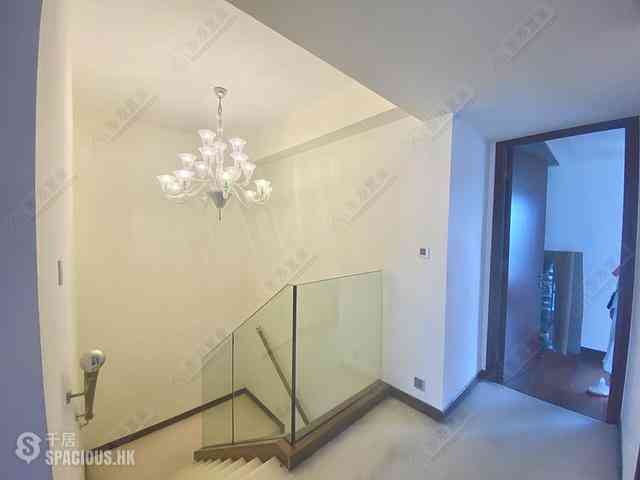 Wong Chuk Hang - Marinella Block 3 07