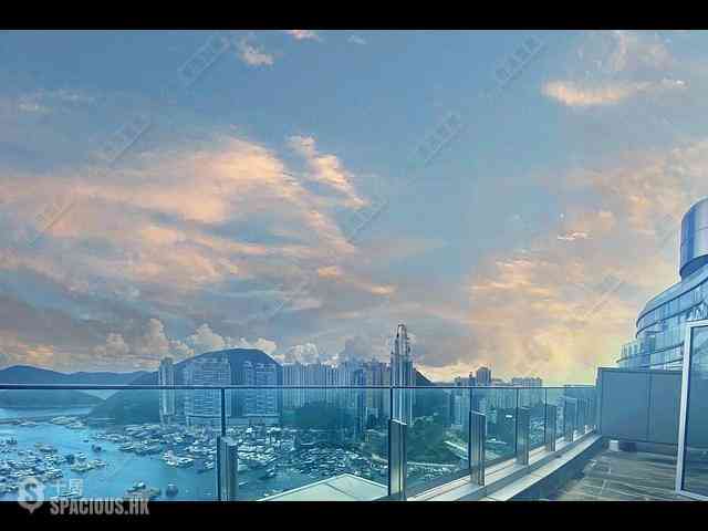 Wong Chuk Hang - Marinella Block 3 10