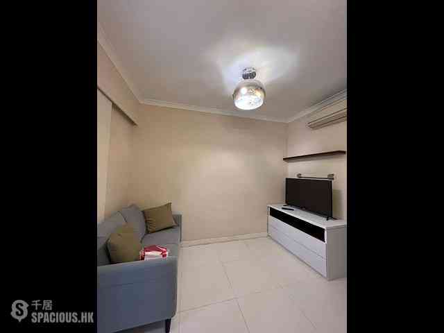 Wan Chai - Wai Sun Building 01