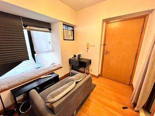 Wan Chai - 112, Johnston Road 02