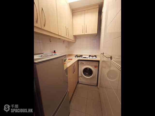Wan Chai - 112, Johnston Road 09