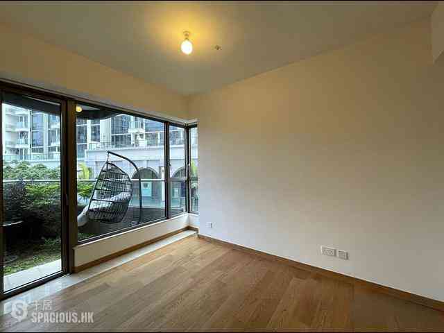 Tseung Kwan O - The Papillons Block 5 02