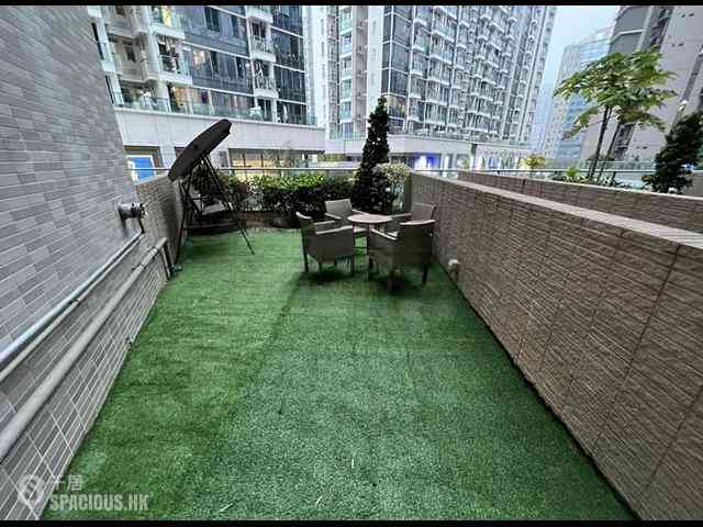 Tseung Kwan O - The Papillons Block 5 04