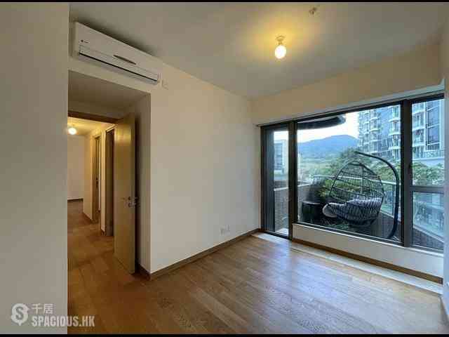 Tseung Kwan O - The Papillons Block 5 07
