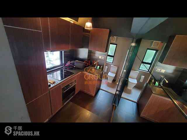 Poho - 242-244, Hollywood Road 08
