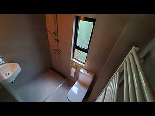 Poho - 242-244, Hollywood Road 11