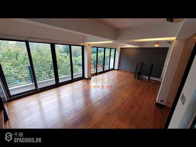 Poho - 242-244, Hollywood Road 03