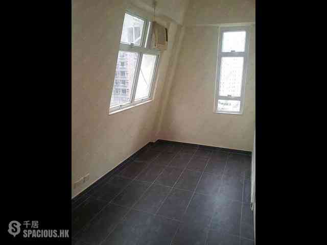 Sheung Wan - Kam Ho Mansion 01