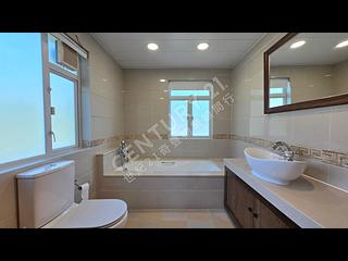 Sai Kung - Venice Villa 03