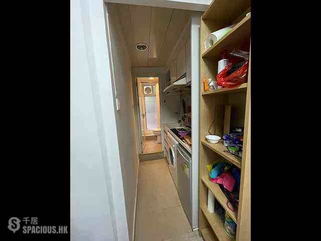 Sheung Wan - 256-258, Hollywood Road 02