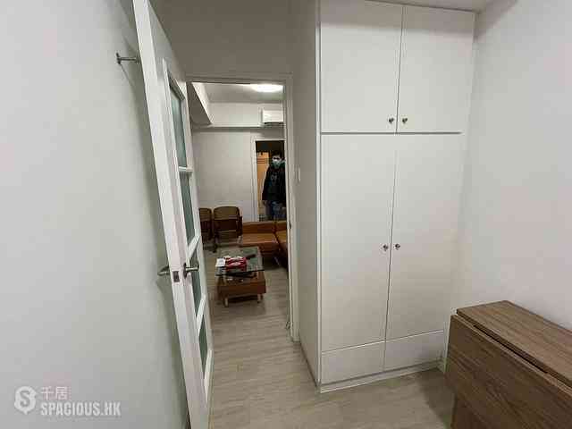 Sheung Wan - 256-258, Hollywood Road 04