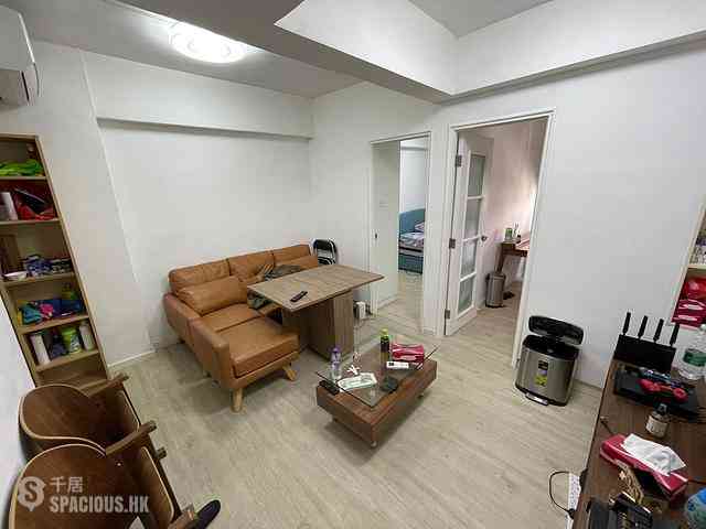 Sheung Wan - 256-258, Hollywood Road 09