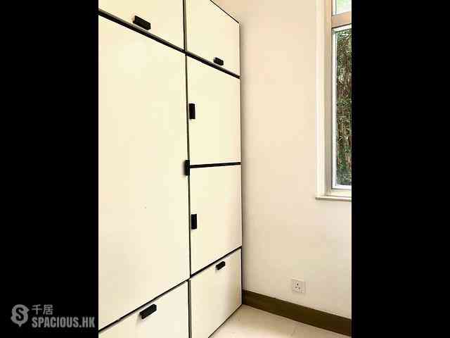 Sai Ying Pun - Chung Yin Court 09