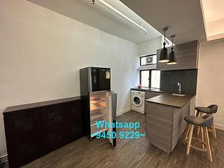 Central - 73, Connaught Road West 04