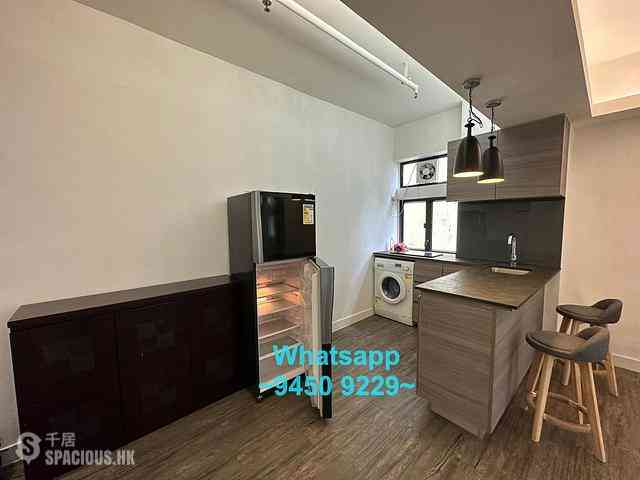 Central - 73, Connaught Road West 04