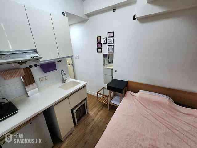 Sai Ying Pun - 114-116, First Street 03