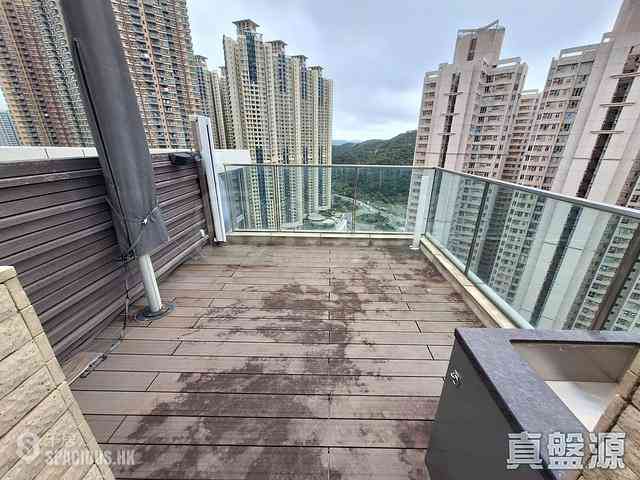 Tseung Kwan O - The Wings II Block 5B 03
