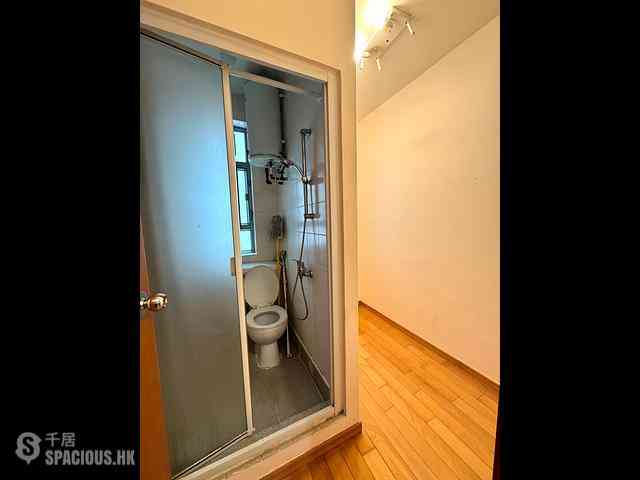 Tung Chung - Tung Chung Crescent 05