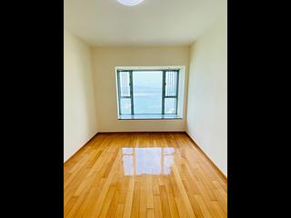 Tung Chung - Tung Chung Crescent 06