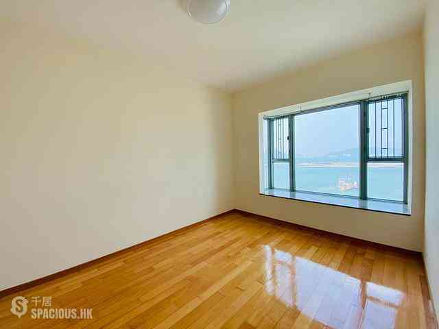 Tung Chung - Tung Chung Crescent 08