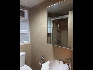 Wan Chai - Phoenix Court Block 1 30