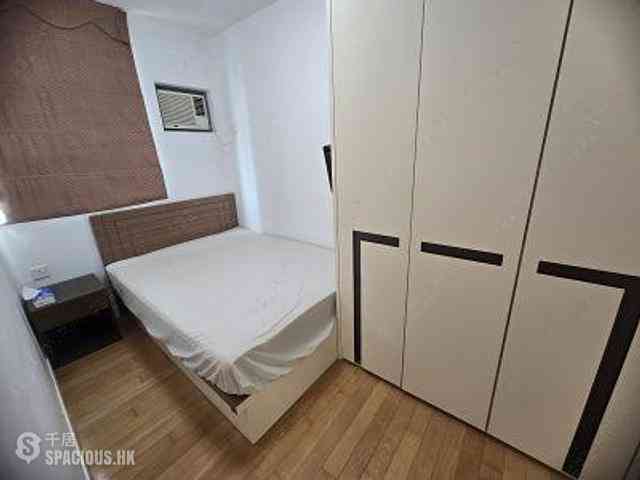 Sheung Wan - Queen's Terrace Block 2 03