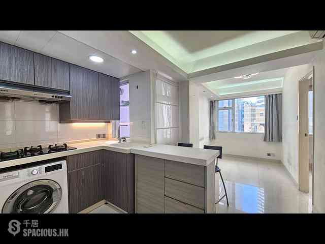 Wan Chai - Kin Lee Building 01