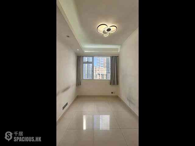 Wan Chai - Kin Lee Building 02