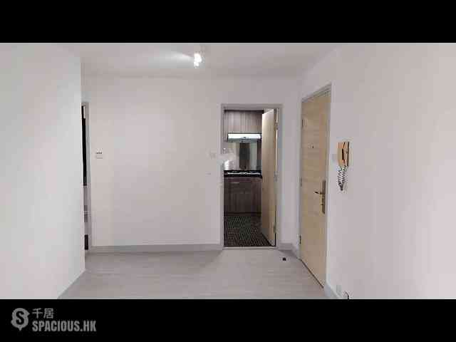 Pok Fu Lam - Chi Fu Fa Yuen Phase 3 Fu Wing Yuen (Block H19) 01