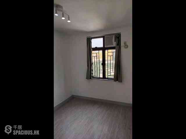 Pok Fu Lam - Chi Fu Fa Yuen Phase 3 Fu Wing Yuen (Block H19) 03