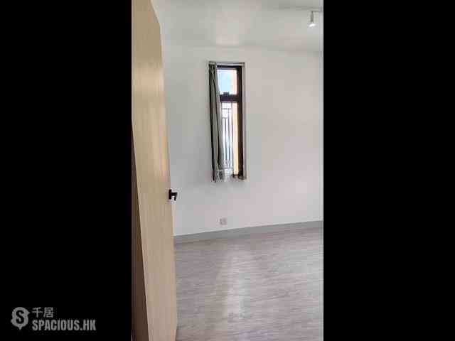 Pok Fu Lam - Chi Fu Fa Yuen Phase 3 Fu Wing Yuen (Block H19) 04