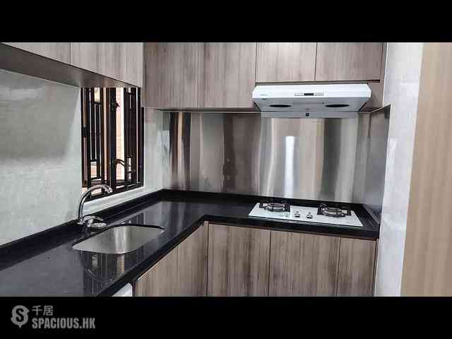 Pok Fu Lam - Chi Fu Fa Yuen Phase 3 Fu Wing Yuen (Block H19) 07