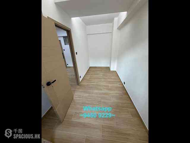 Sheung Wan - Ko Shing Building 07