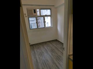 Kennedy Town - Luen Wai Apartment 14