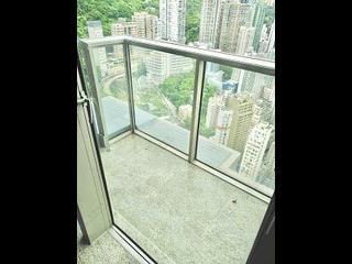 Wan Chai - The Avenue Phase 2 05