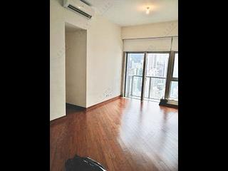 Wan Chai - The Avenue Phase 2 06