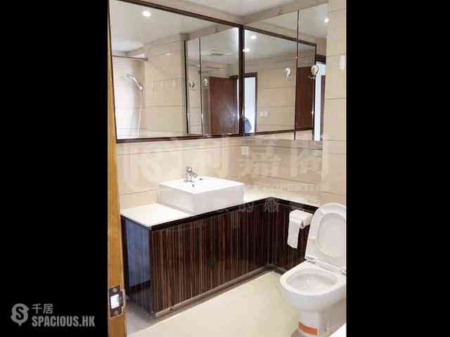 Braemar Hill - Ho King View 01