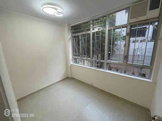 Chai Wan Kok - Joyful Building 09