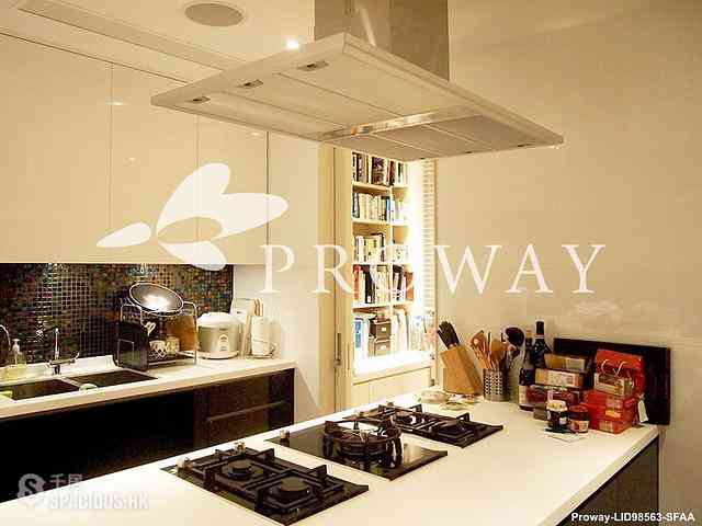 Pok Fu Lam - 18-24, Bisney Road 11