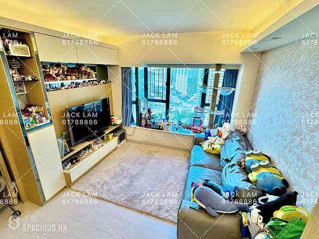 Tai Kok Tsui - Park Avenue 01