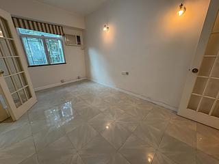Mid Levels West - Skyline Mansion Block 2 13
