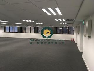 Central - Hong Kong Trade Centre 03