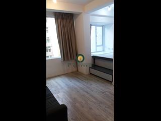 Sheung Wan - Man King Building 06