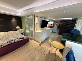 Sheung Wan - Midland Centre Block B 03