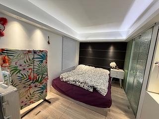 Sheung Wan - Midland Centre Block B 07