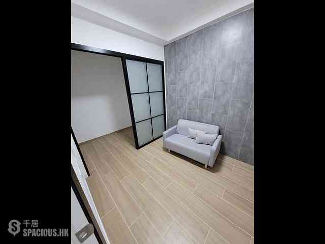 North Point - Yen Dack Building 07
